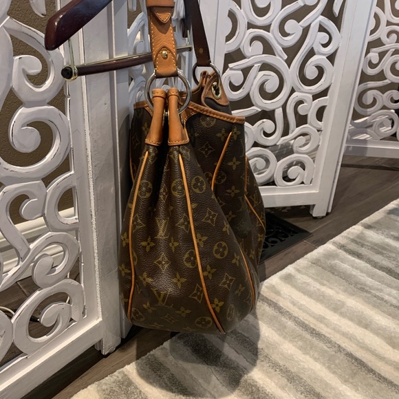 Authentic Louis Vuitton Galliera pm handbag . - Picture 5 of 8